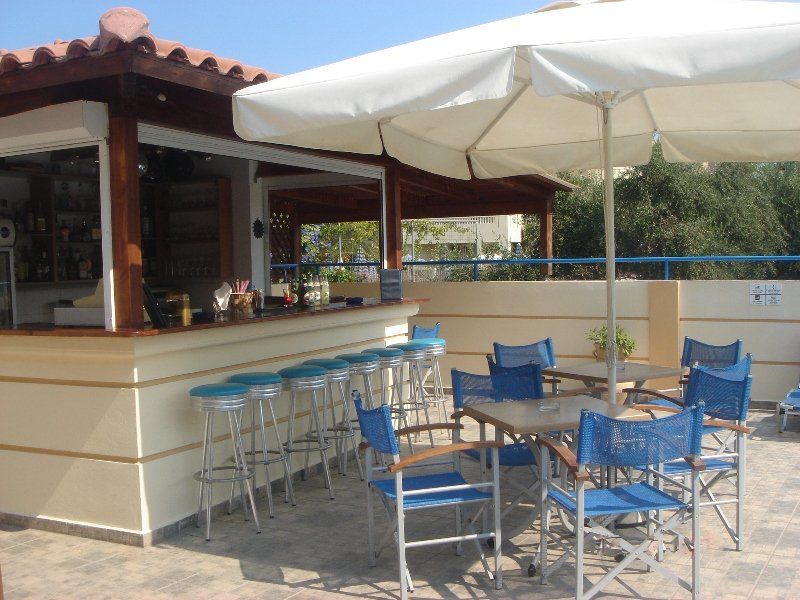Dias Hotel Apartments Agia Marina Exterior foto