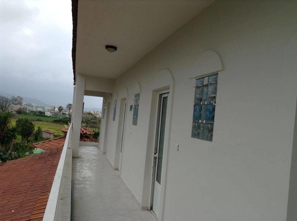 Dias Hotel Apartments Agia Marina Exterior foto